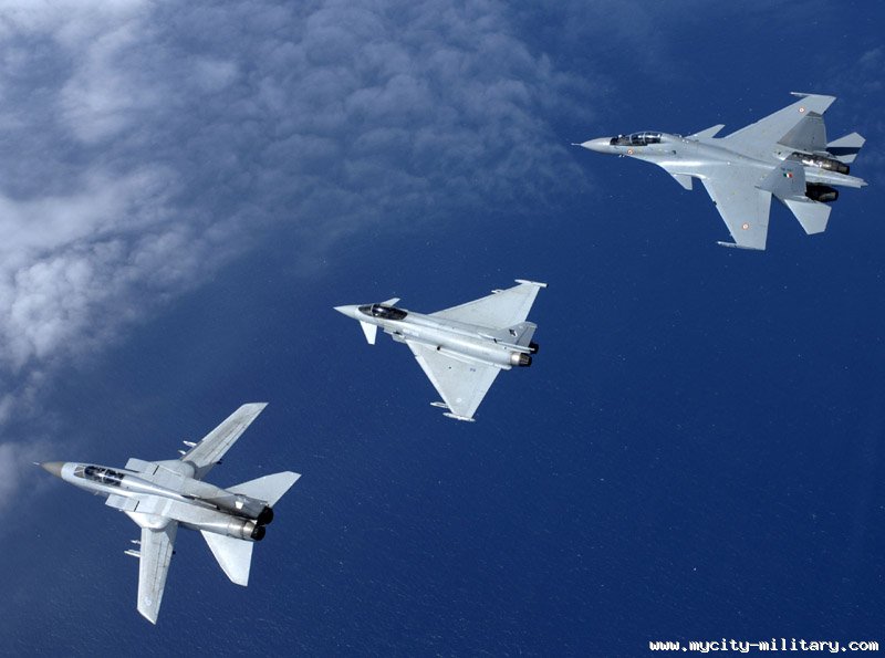 111781_138113337_AIR_Tornado-F3_Eurofighter_SU-30MKI_Top_lg.jpg