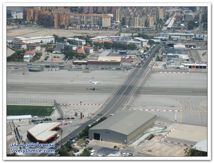 Gibraltar-Airport-08.jpg
