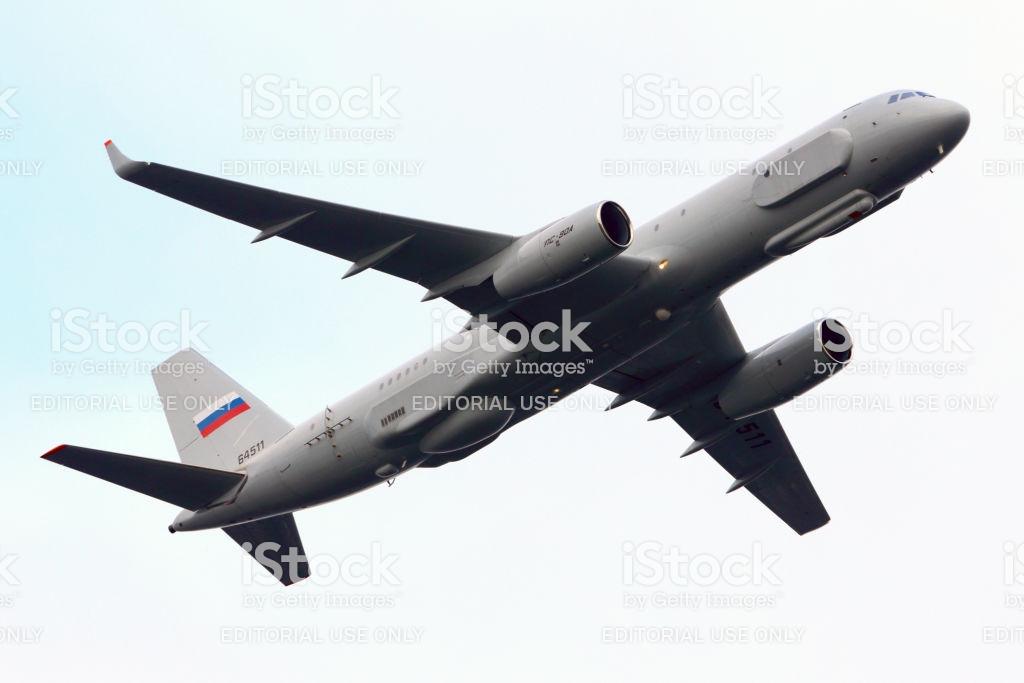 tupolev-tu204r-64511-reconnaissance-aircraft-of-russian-air-force-picture-id844085056