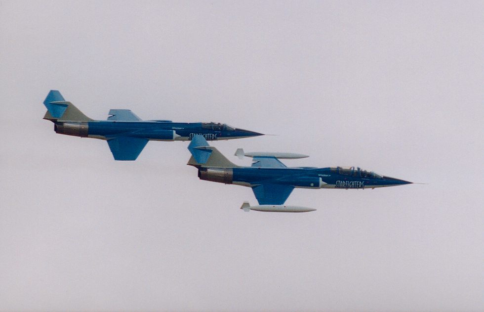F104s3oClock.jpg