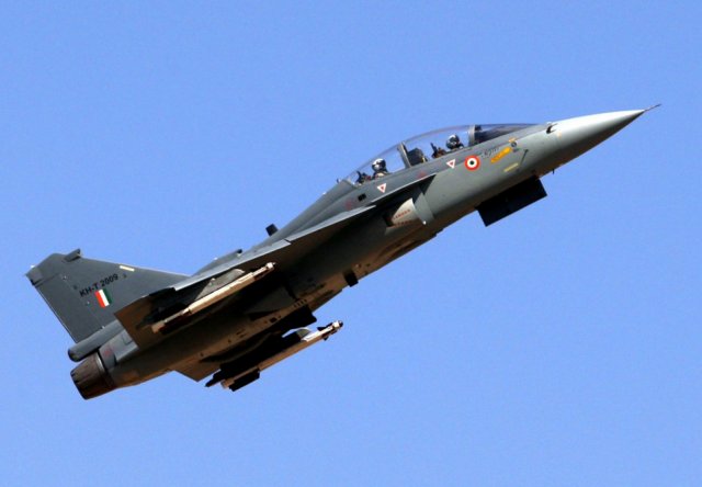 Saab_offers_advanced_sensor_package%20for_India_s_Tejas_LCA_Mk1A_fighter_jet_640_001.jpg