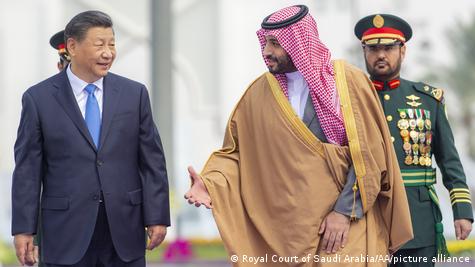 Saudi-Arabien Riad | Xi Jinping und Mohammed bin Salman 