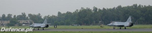 JF-17_at_kamra05.jpg