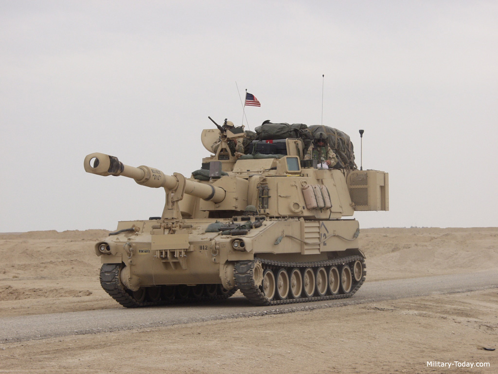 m109a6_paladin_l2.jpg