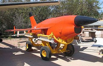 UAV-4-yan-Firebee.jpg