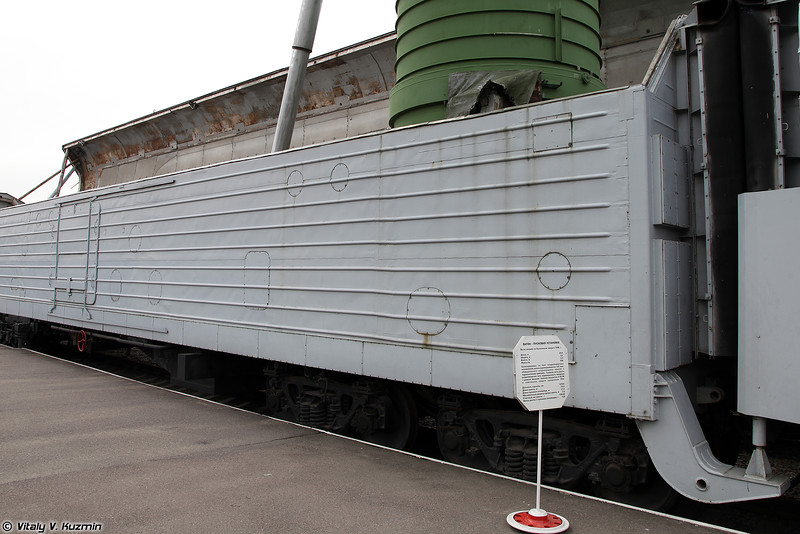 RailwaymuseumSPb-21-L.jpg