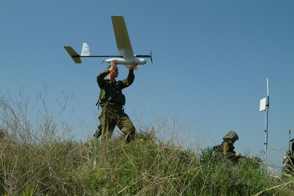 AIR_UAV_Skylark-I_Launch_and_Controller_lg.jpg