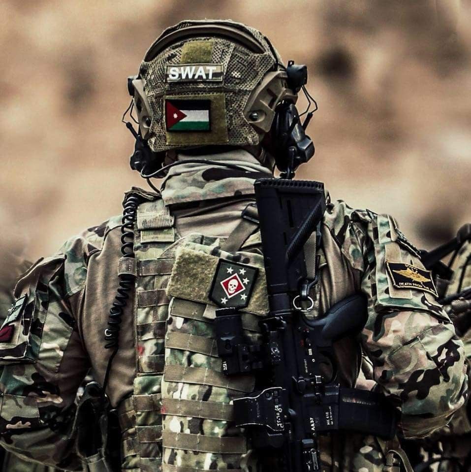 الخيال العلمي في البذل و التجهيزات الجنود Defense Arab المنتدى العربي للدفاع والتسليح