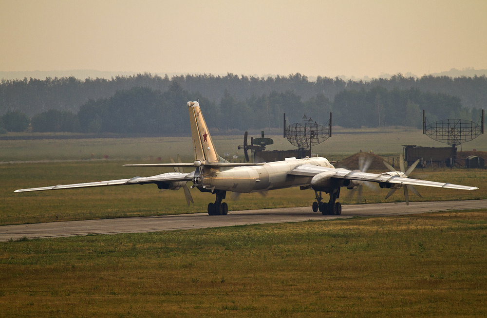 0_3d92e_c2338eaa_orig