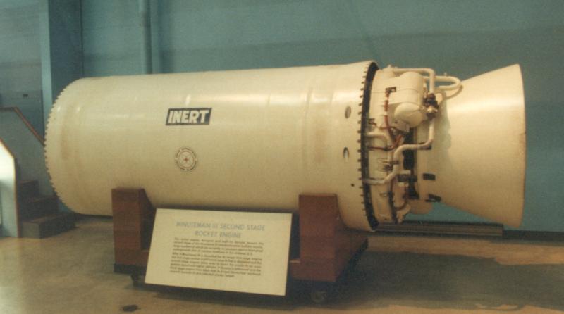us_nuke_minuteman3_stage2_engine_01.jpg