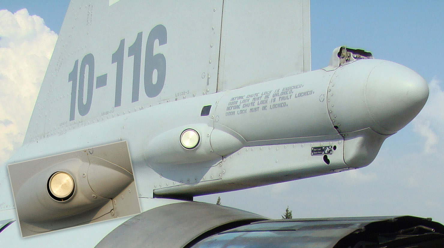jf-17_thunder_drouge_rwr.jpg