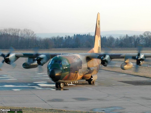 PAFLockheedC-130EHercules14727016.jpg