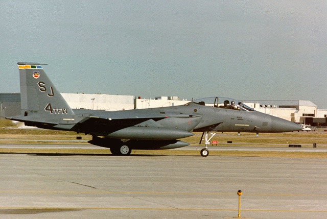 f-15-e-00000019.jpg