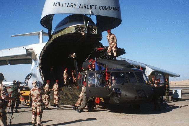 c-5-dfst8210036.jpg