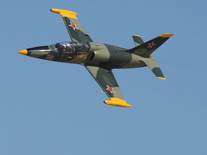 800px-Aero_L-39_Albatros-001.jpg
