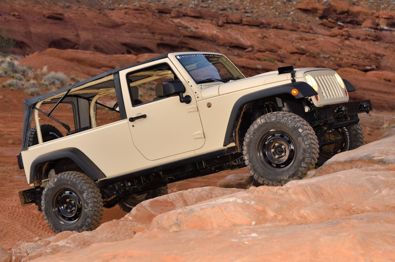 aev_j810.jpg