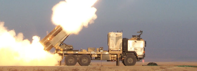 03t-300-lanceri-atis-esnasinda_.jpg