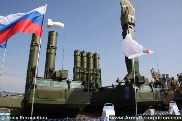 S-300VM_Antey-2500_ground-to-air_defense_missile_system_Russia_Russian_army_defence_industry_military_technology_640_001.jpg