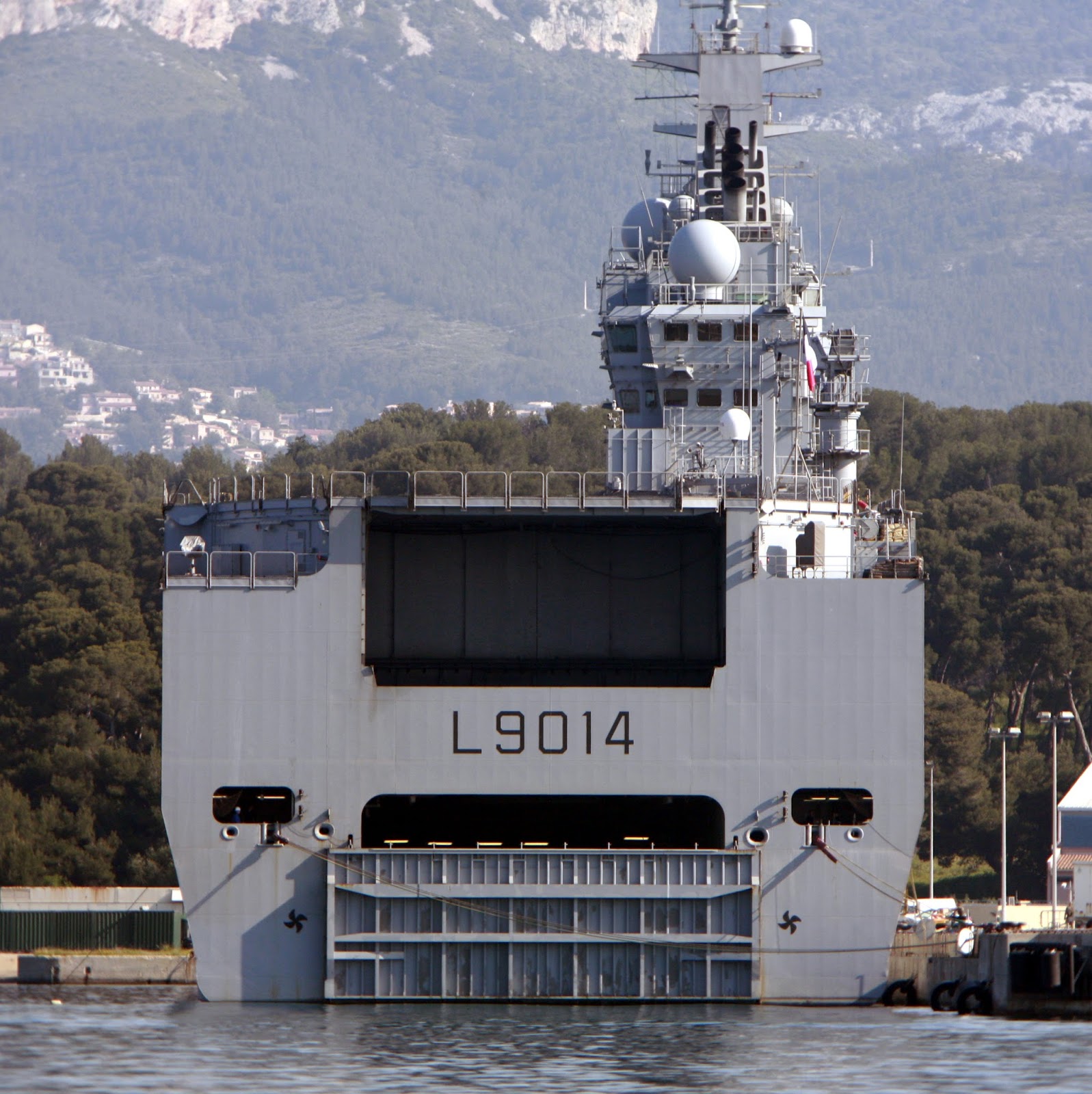 Mistral%2BTonnerre%2Baft%2Borg%2Bwikipedia.jpg