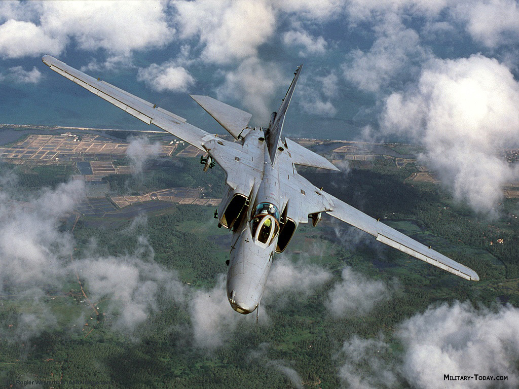 mikoyan_mig27_flogger_l2.jpg