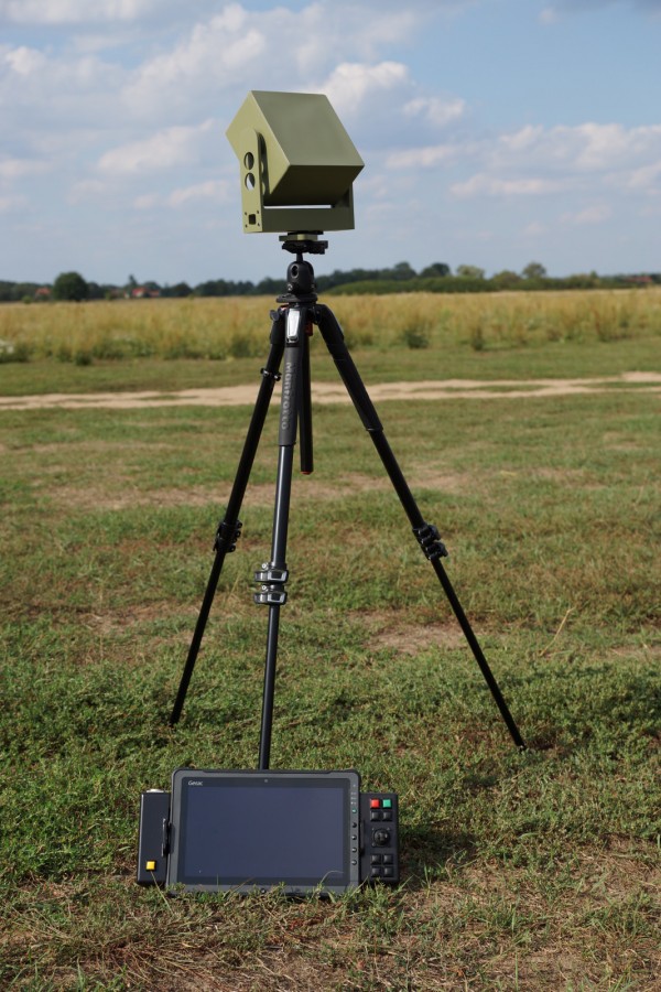 23953_900.jpg