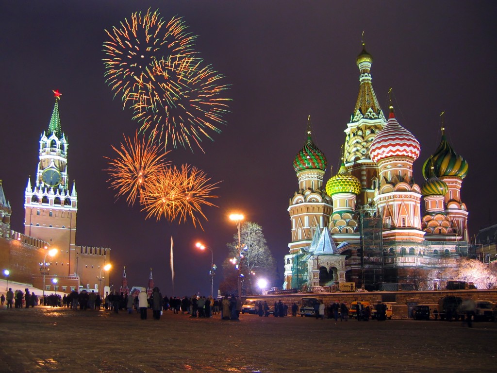 red-square-fireworks-1024x768.jpg