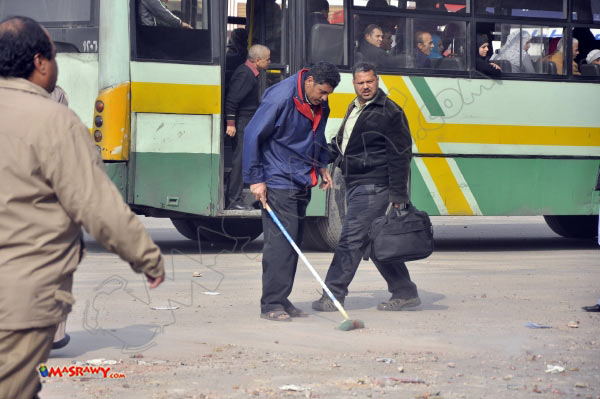 tahrir2_L_20111220135215.jpg