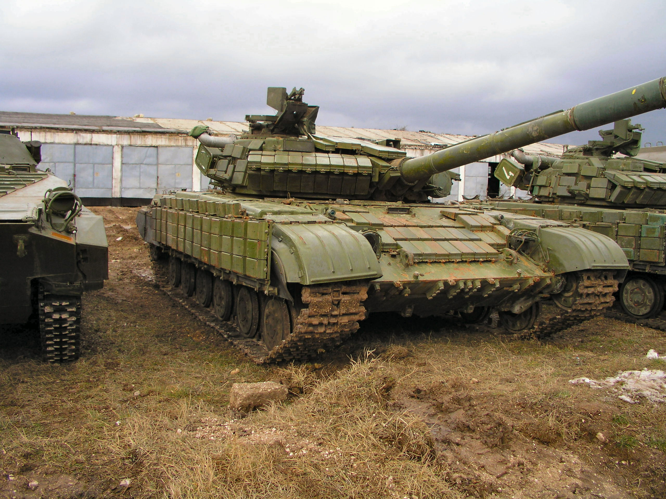 t-64_30_of_62.jpg