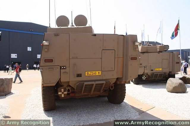Badger_Denel_8x8_wheeled_armoured_infantry_fighting_vehicle_South_Africa_africa_army_defense_industry_004.jpg