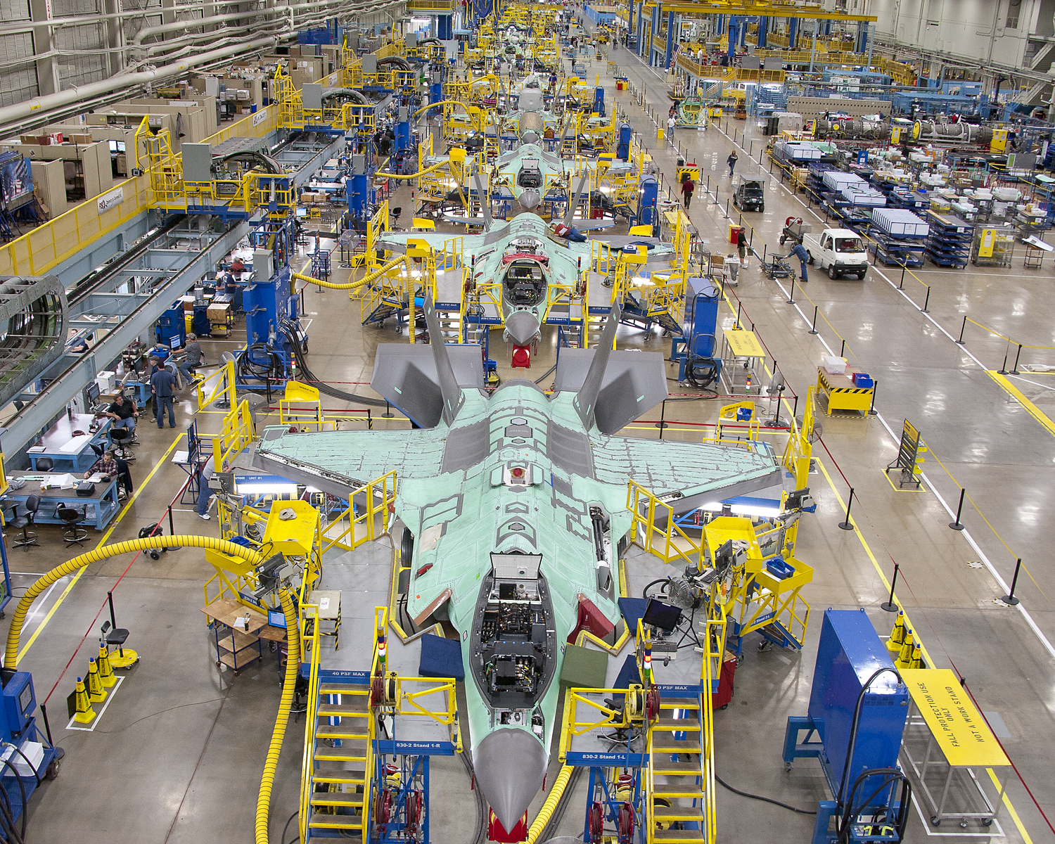 F-35-JSF-factory-2.jpg