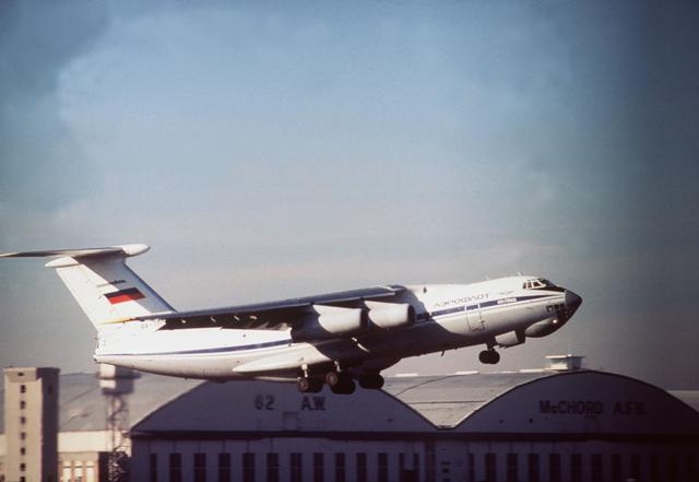 il-76-dfst9805934.jpg