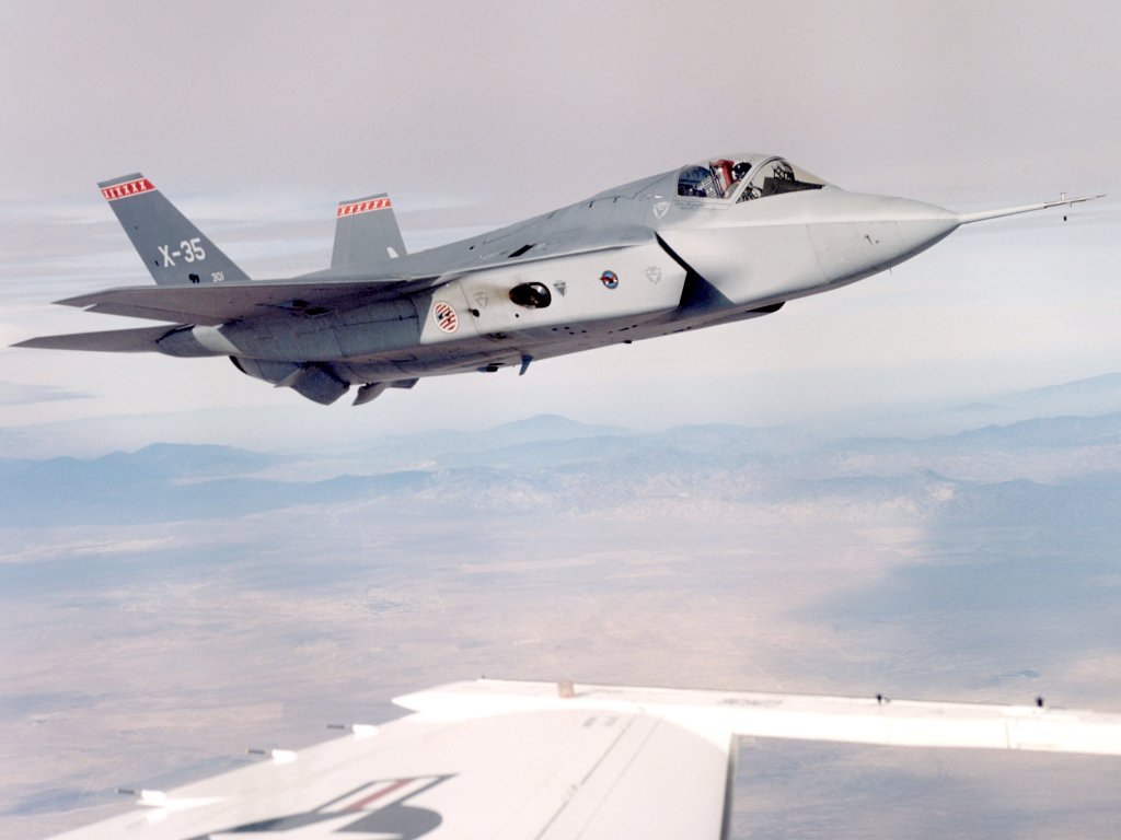 7897_f-35_joint_strike_fighter_jsf_wallpaper18.jpg