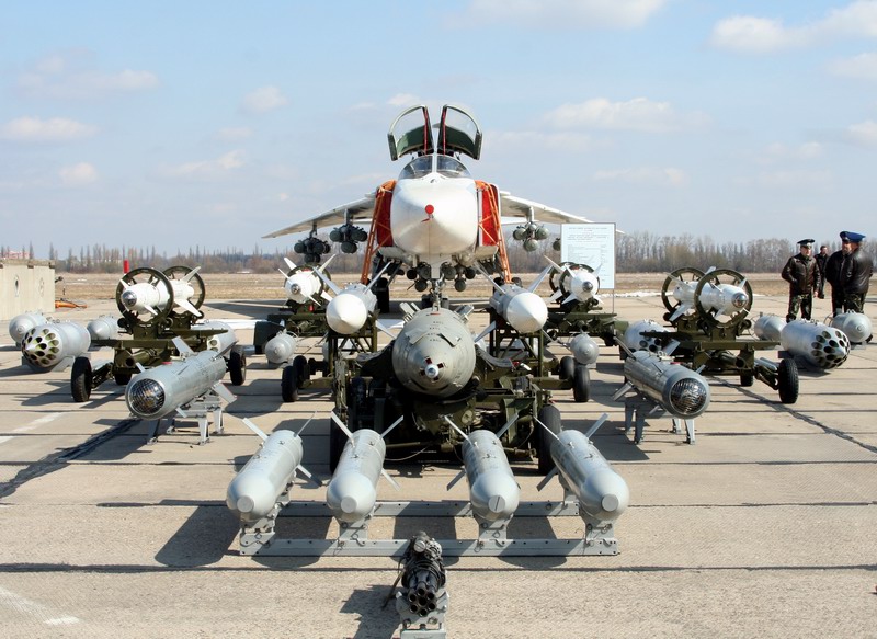 su-24_10.jpg