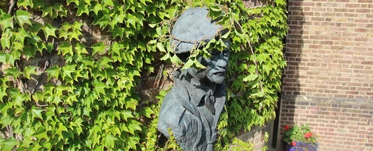 www.aldenham.com