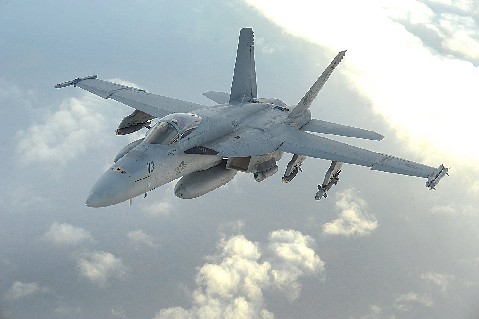 F-18+super+hornet.jpg
