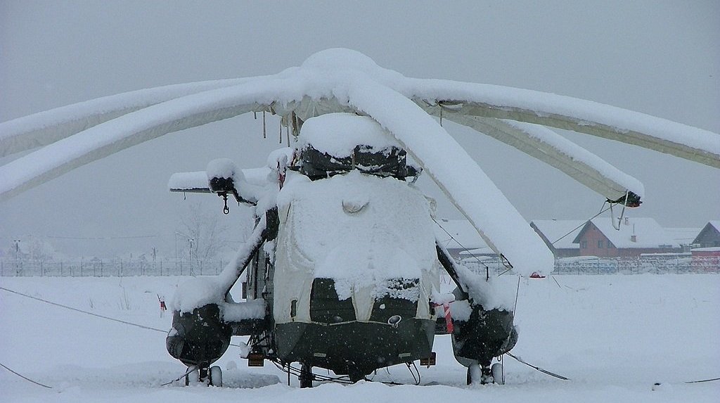 sikorsky_s_61_sea_king_us_navy_covered_snow_32412_aircraft-wallpaper.jpg
