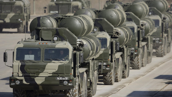 S-300+and+S-400+surface-to-air+missile+systems.jpg