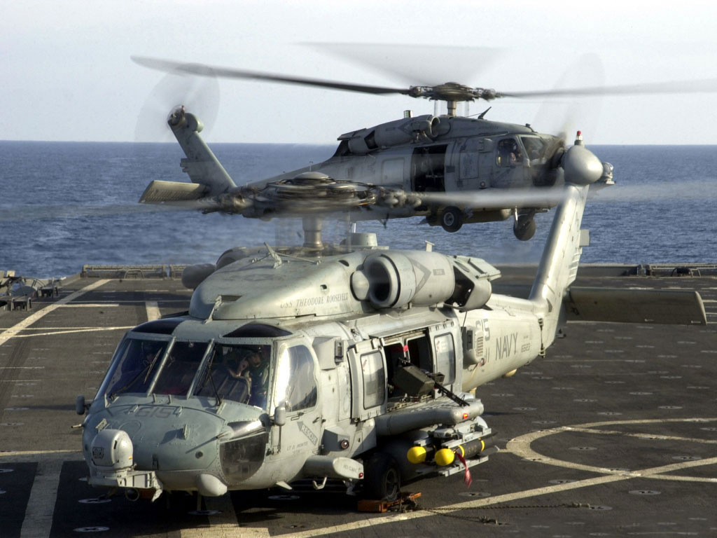 SH+60+Seahawk+Helicopter_18348.jpg