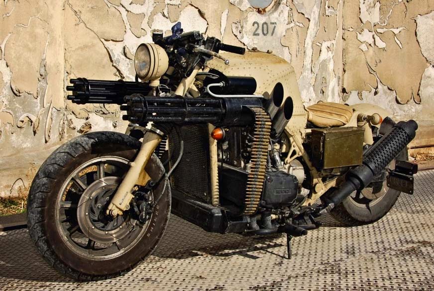 user-gatling-gun-motorcycle-920-15.jpg