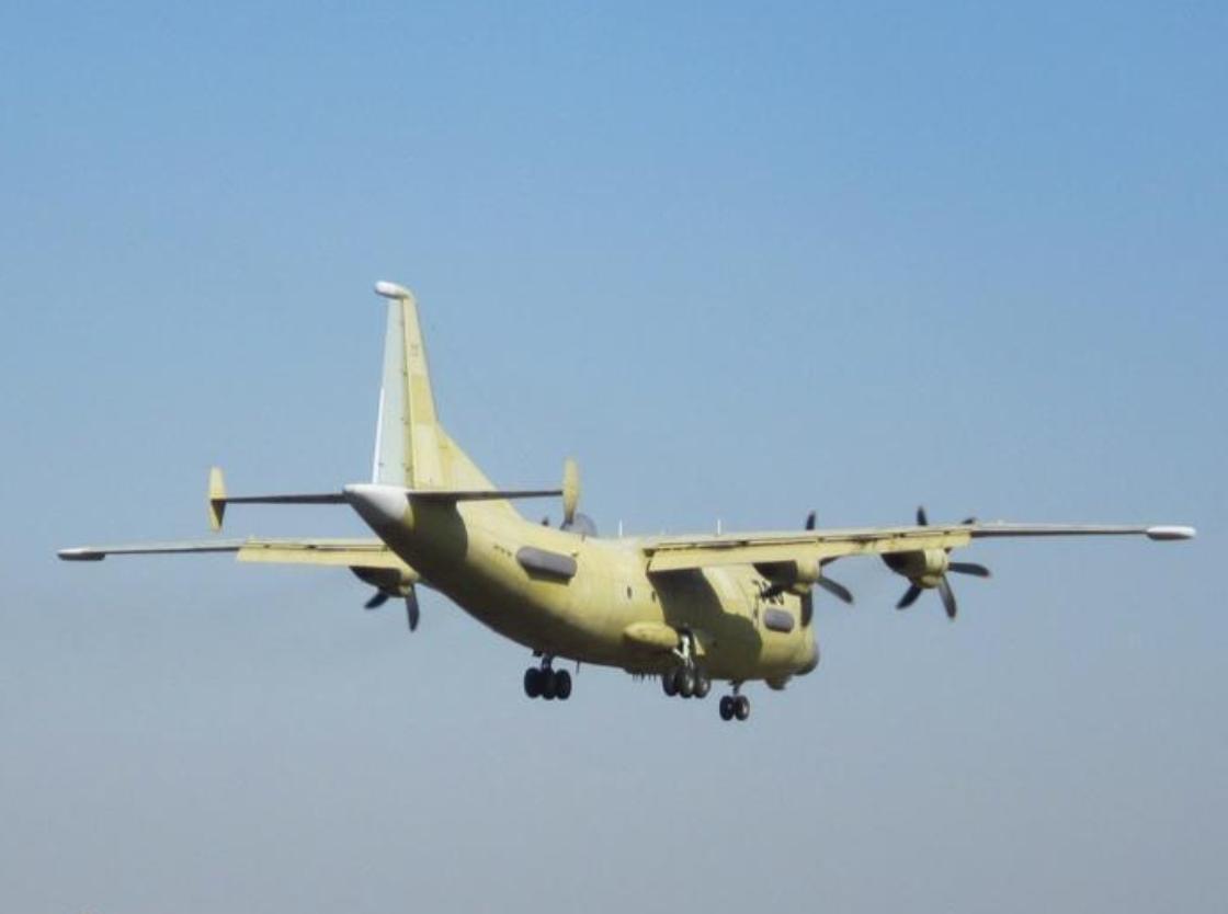 Y-8%20EW%20new%20version%20%20GX8%20Y-8GX8%20four-engine%20turboprop%20surveillance%20aircraft%20Chinese%20People's%20Liberation%20Army%20Navy%20(PLA%20export%20Electronic%20Intelligence%20(ELINT)%20system%20(2).jpg