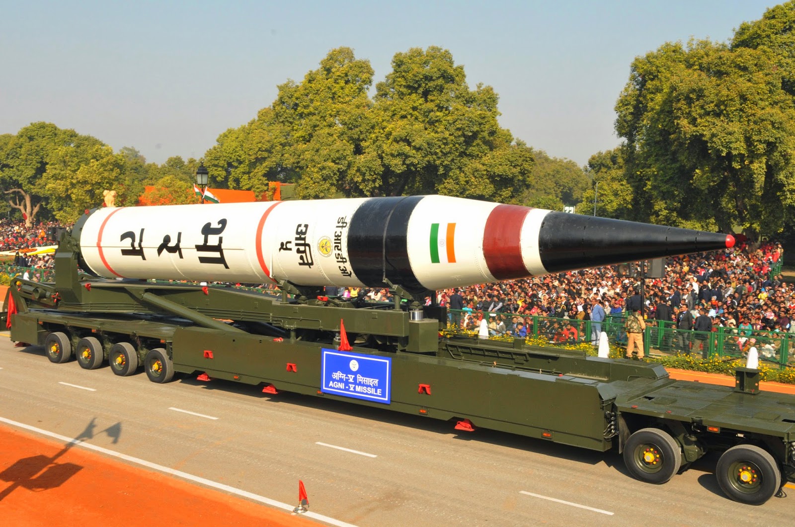 Agni-V-Ballistic-Missile-India-01.jpg