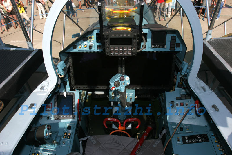 SU35%2BCOCKPIT%2B902.jpg