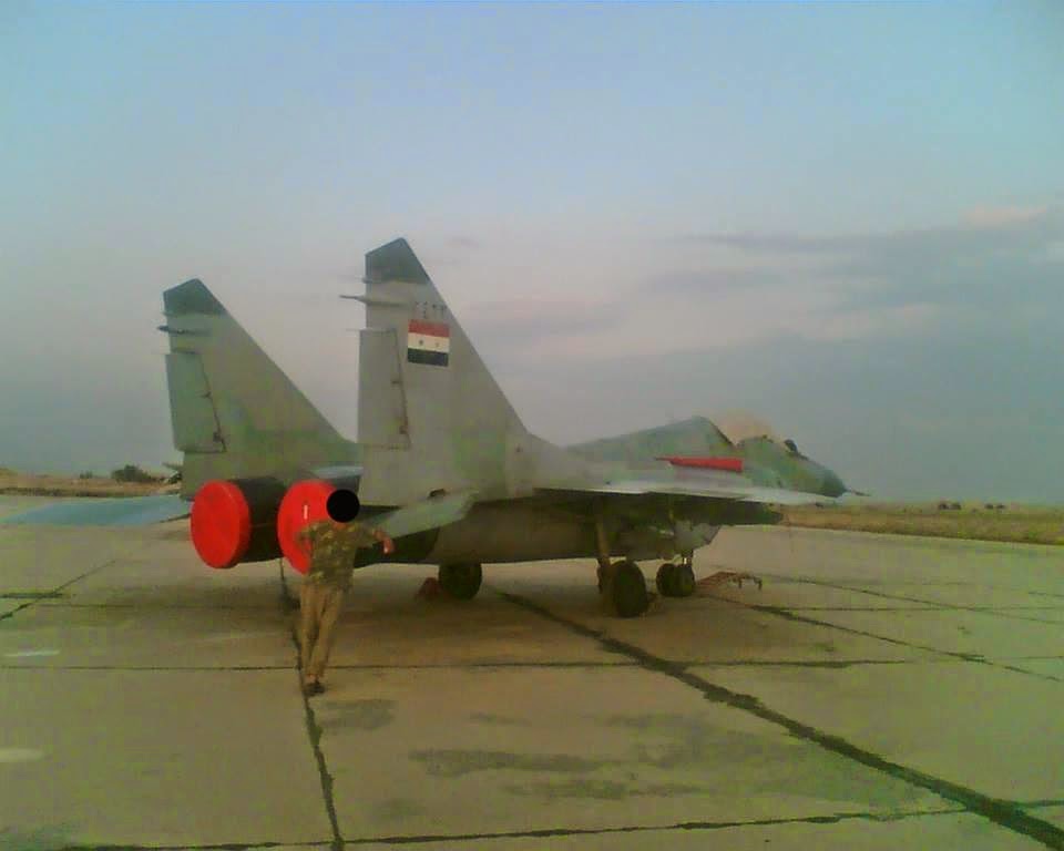 SyAAF+MiG-29+3423.jpg
