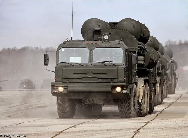 Russia_has_sold_six_battalions_of_S-400_surface-to-air_defense_missile_systems_to_China_640_001.jpg