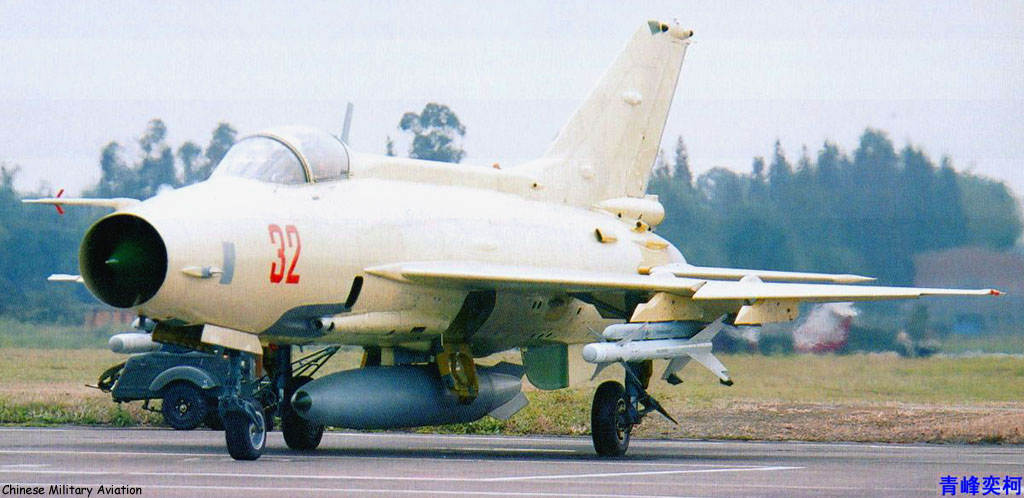 F-7PG_PL-9C.jpg