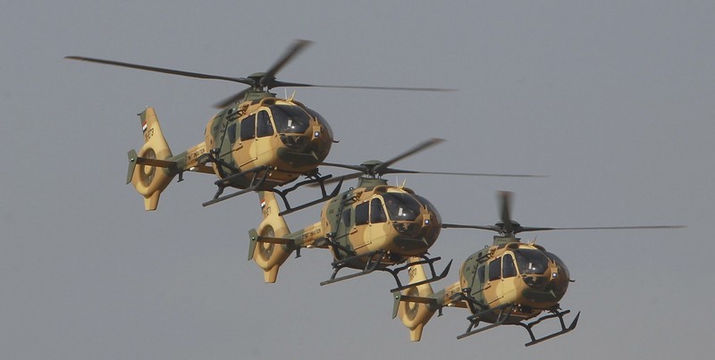 Iraqi+Army+helicopters+formation++Army+Day+celebrations+in+Baghdad%252C+Bell+206B+Jet+Ranger+utility+training+helicopterIraqi+UH-1++Air+Force+Mil+Mi-17-V5+Eurocopter+EC+635+light+attack+Bell+Armed+407+%25287%2529.jpg