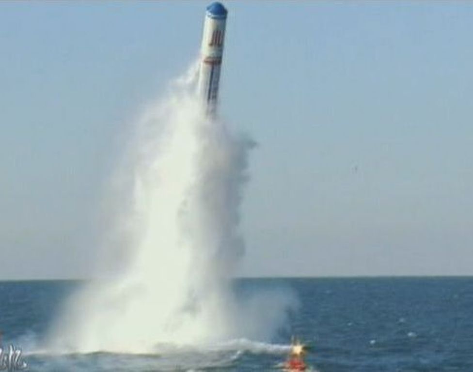 JL-2+r+MIRV++Giant+Wave+2+Chinese+IBtercontinental-range+submarine-launched+ballistic+missile+%2528SLBM%25298%252C000+km+multiple+warheads+Chinese+Type+094+%2528Jin-class%2529+submarine+Type+092+%25283%2529.jpg