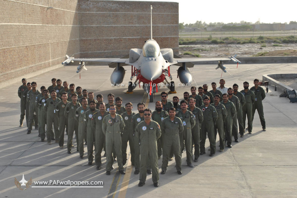 Pakistan+air+forcee+F-16+c+d+block+52%252B++CFT+%2528Conformal+fuel+tanks%2529+Aim-120+amraam+c5+%25281%2529.jpg
