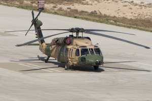 SO-3003_UH-60L_30sqn_FMS-05-27029_RJAF-300x200.jpg
