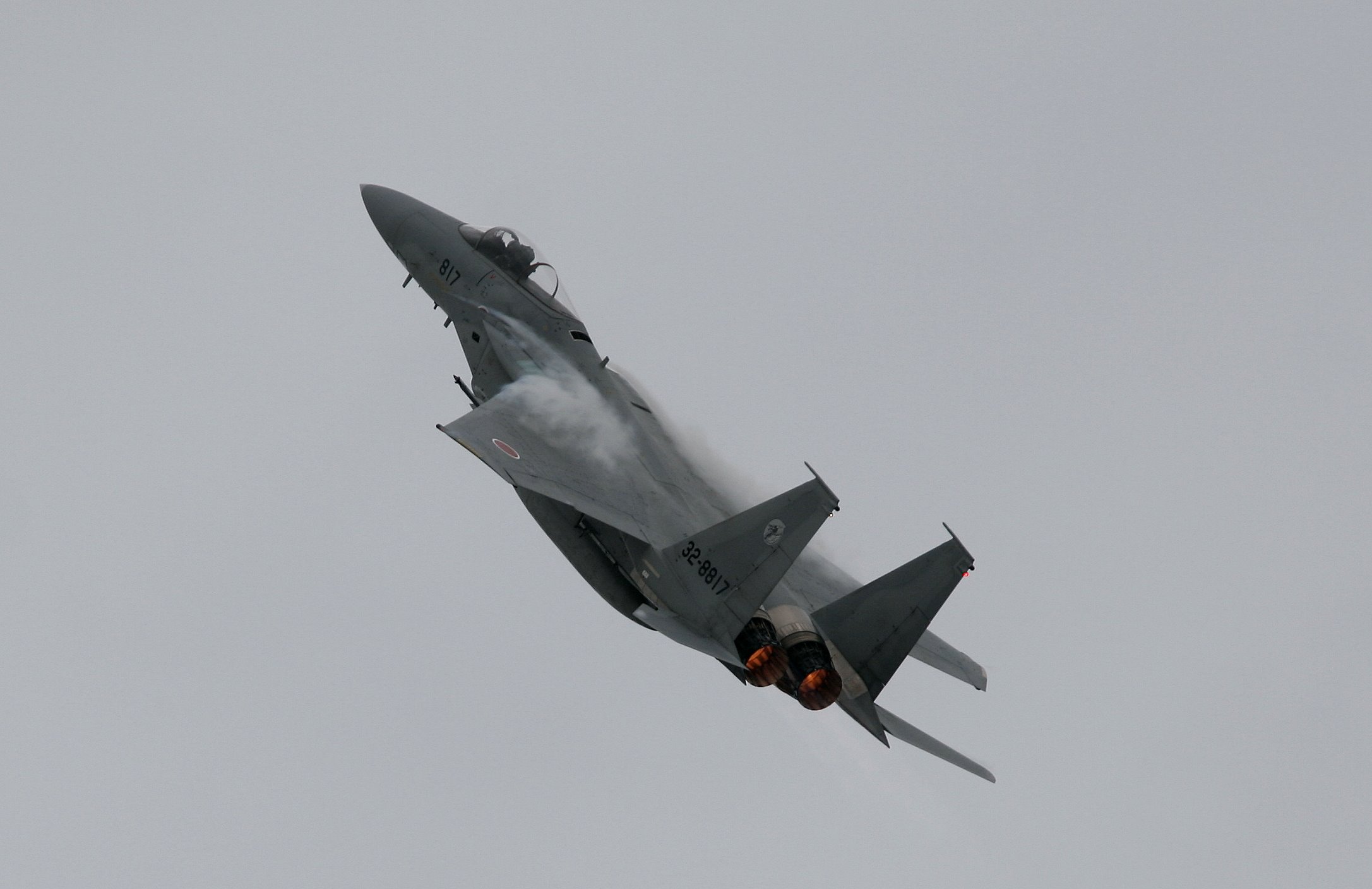 JASDF%20F-15J%20at%20Komatsu%20AB%2C2007%2009%2023_04%20.jpg